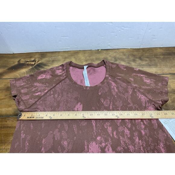 NWT Lululemon Size 14 Swiftly Tech Short Sleeve 2.0 Shirt SWRT/BRRO - Picture 7 of 10